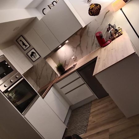 Suite Lay Zaragoza Bagian luar foto