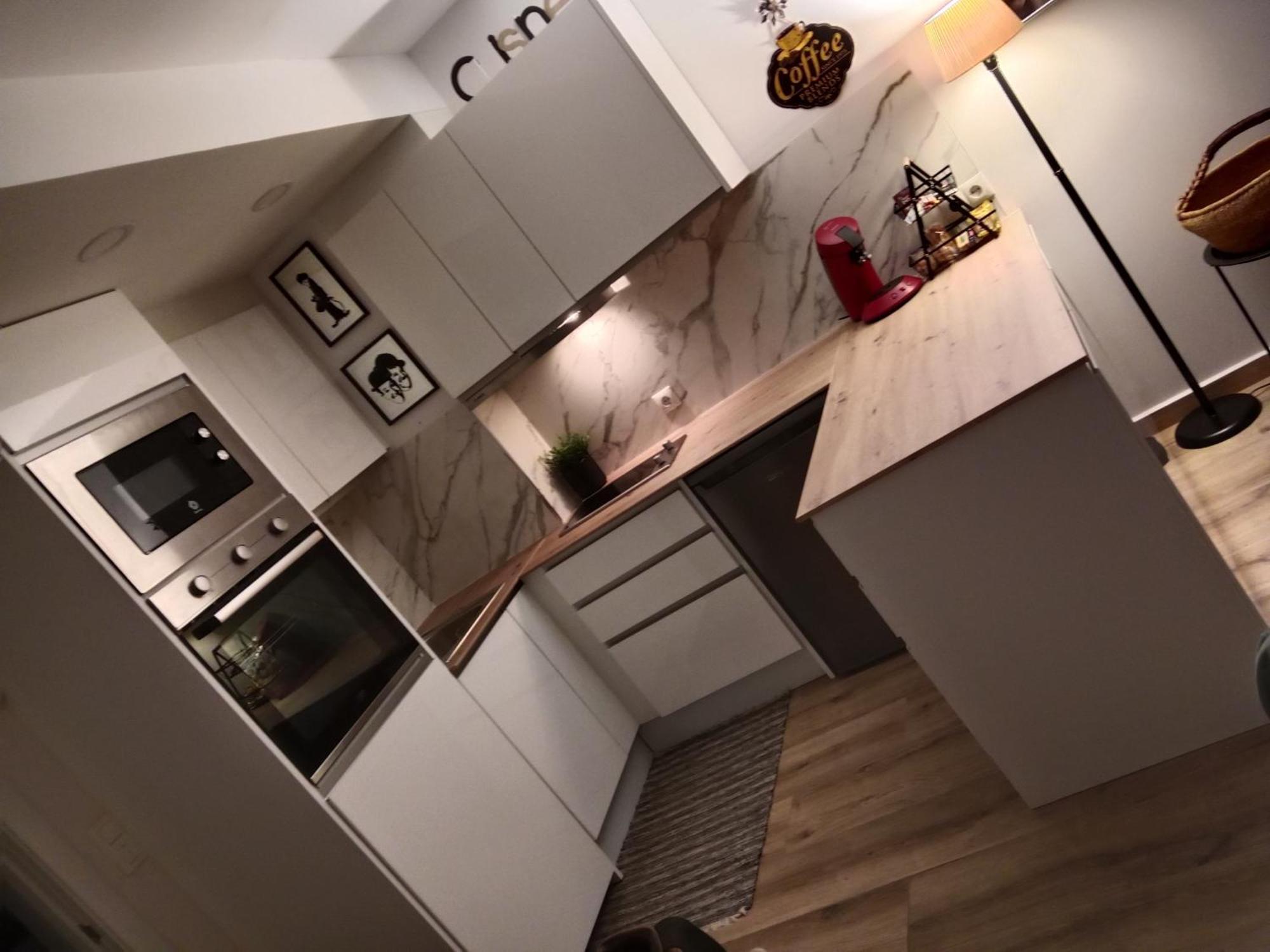 Suite Lay Zaragoza Bagian luar foto